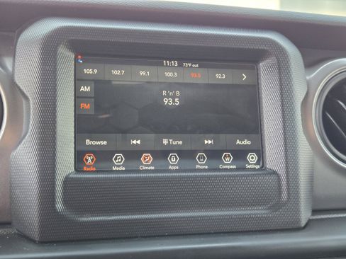 Certified 2023 Jeep Wrangler Unlimited Sport AWD/4WD image 9
