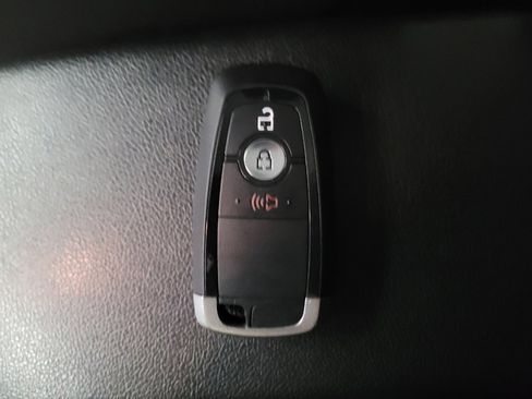 Used 2020 Ford EcoSport SE AWD/4WD image 32