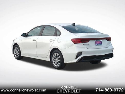 Used 2023 Kia Forte LX image 7