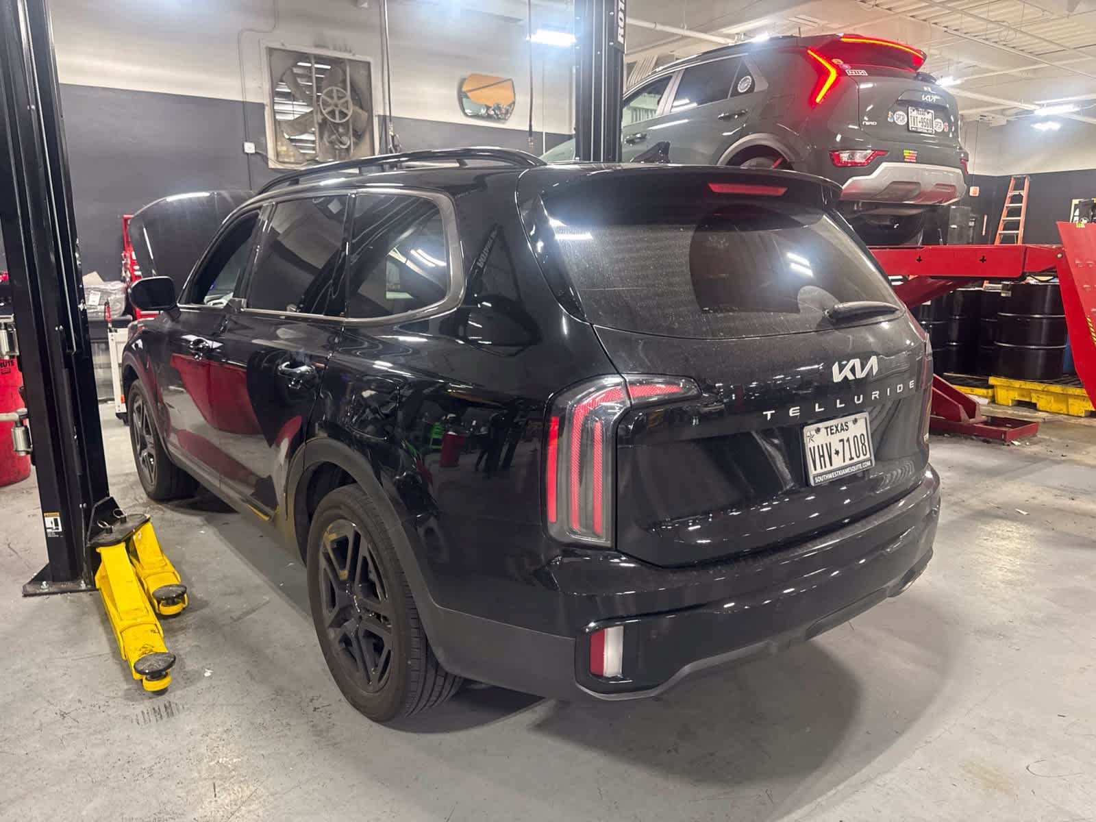 Certified 2024 Kia Telluride EX X-Line AWD/4WD image 5