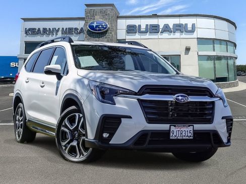 Certified 2023 Subaru Ascent Limited AWD/4WD image 1