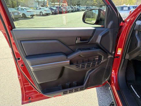 New 2026 Toyota Tacoma SR5 AWD/4WD image 10