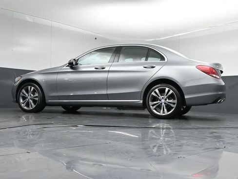 Used 2016 Mercedes-Benz C 300 4MATIC Sedan image 40