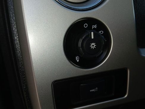 Used 2013 Ford F150 Lariat w/ Lariat Chrome Pkg image 33