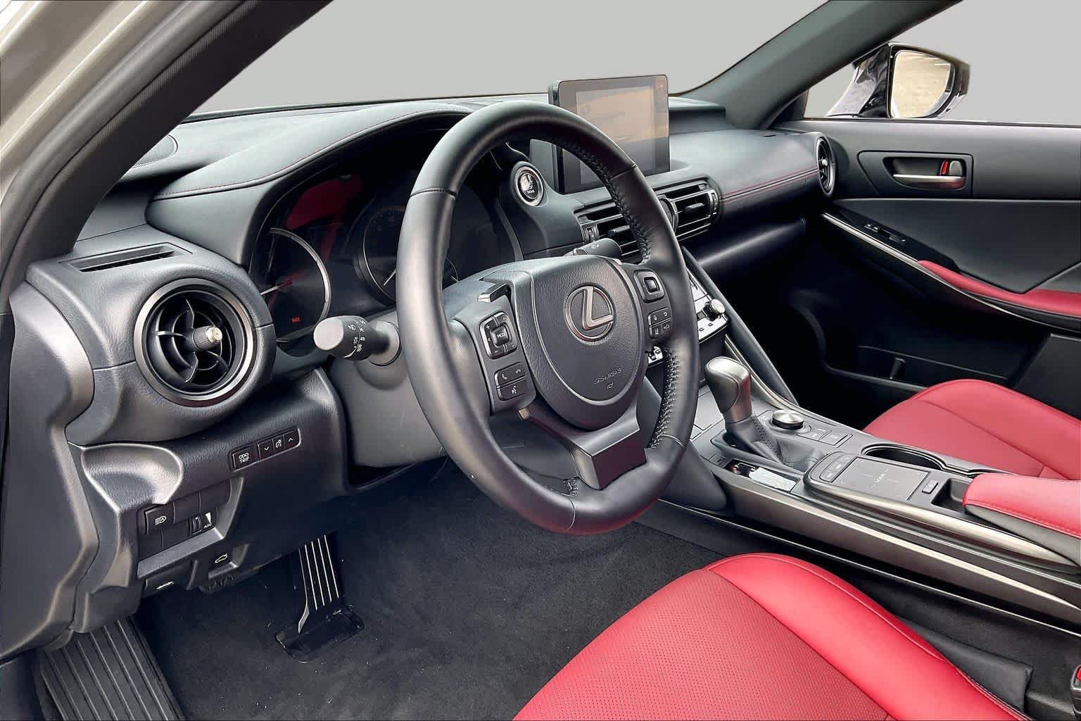 Used 2025 Lexus IS 350 F Sport w/ Accessory Package 2 RWD image 15