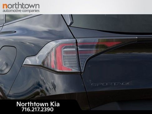New 2026 Kia Sportage X-Line w/ X-Line Technology Package image 12