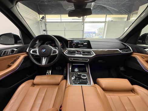 Used 2022 BMW X5 xDrive40i AWD/4WD image 13