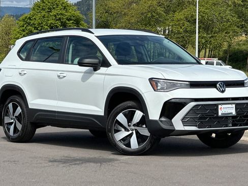 New 2026 Volkswagen Taos S AWD/4WD image 1