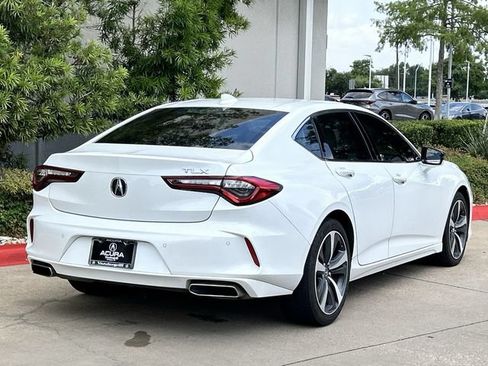 Used 2024 Acura TLX w/ Technology Package FWD image 4