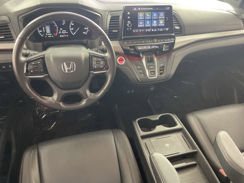 Used 2025 Honda Odyssey Sport-L image 22