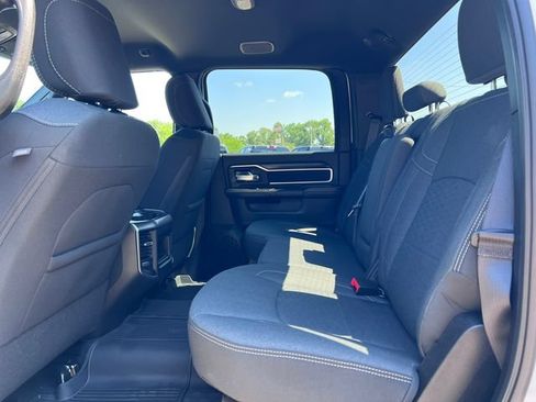 Used 2025 RAM 2500 Big Horn AWD/4WD image 5