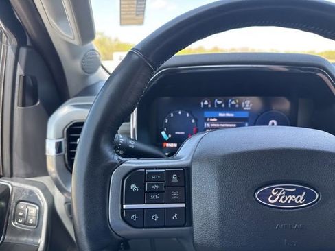 Used 2024 Ford F150 Lariat w/ FX4 Off-Road Package image 16