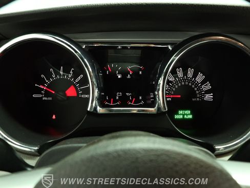 Used 2009 Ford Mustang GT RWD image 37
