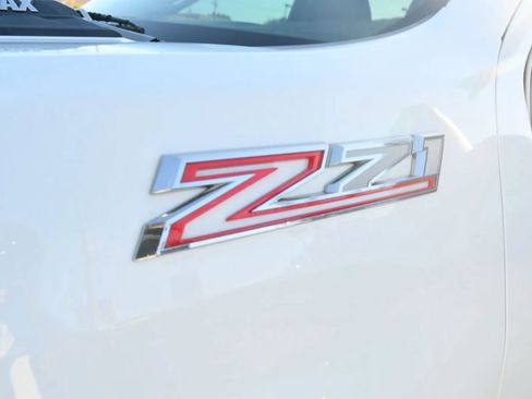 Used 2023 Chevrolet Silverado 2500 LTZ w/ LTZ Plus Package AWD/4WD image 10