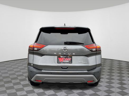 Used 2021 Nissan Rogue SV image 19