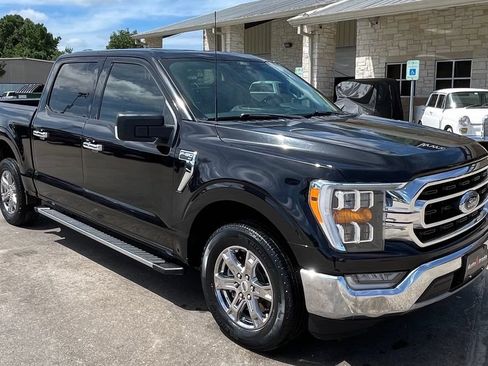 Used 2021 Ford F150 XLT w/ Equipment Group 302A High RWD image 2