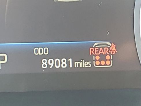 Certified 2024 Toyota Highlander LE image 22