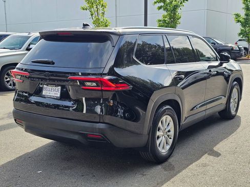 Used 2025 Toyota Grand Highlander AWD Hybrid image 5