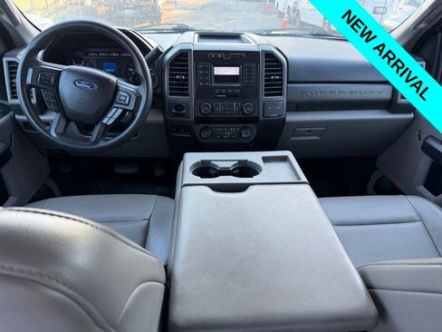 Used 2020 Ford F550 2WD Crew Cab Super Duty image 5