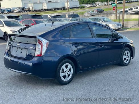 Used 2015 Toyota Prius Two FWD image 6