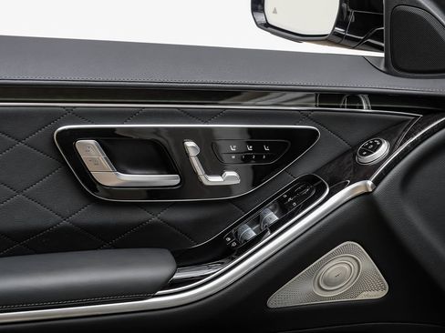 Used 2022 Mercedes-Benz S 580 4MATIC Sedan image 50