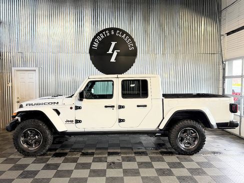Used 2023 Jeep Gladiator Rubicon w/ Cold Weather Group image 8