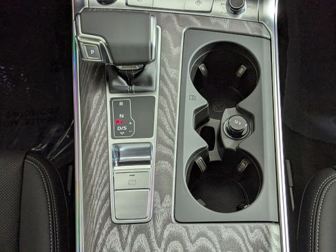 New 2025 Audi A6 Premium Plus image 17