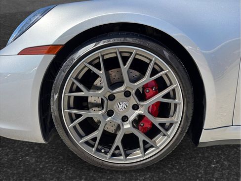 Used 2022 Porsche 911 Carrera 4S image 13