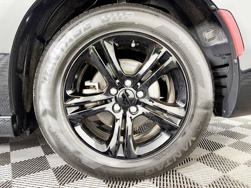 Used 2023 Dodge Charger SXT RWD image 23