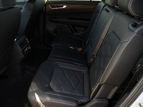 New 2026 Volkswagen Atlas SE image 24