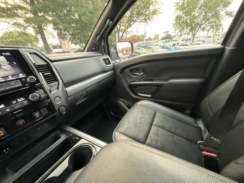 Used 2024 Nissan Titan PRO-4X w/ Pro-4x Utility Package AWD/4WD image 28