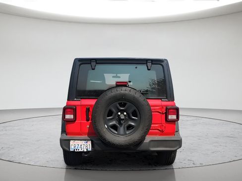 Used 2024 Jeep Wrangler Unlimited Sport AWD/4WD image 4