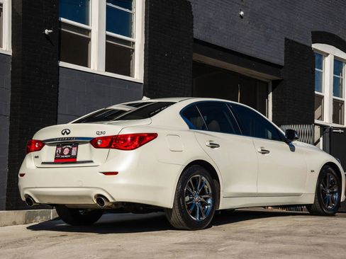 Used 2017 INFINITI Q50 Signature Edition image 5