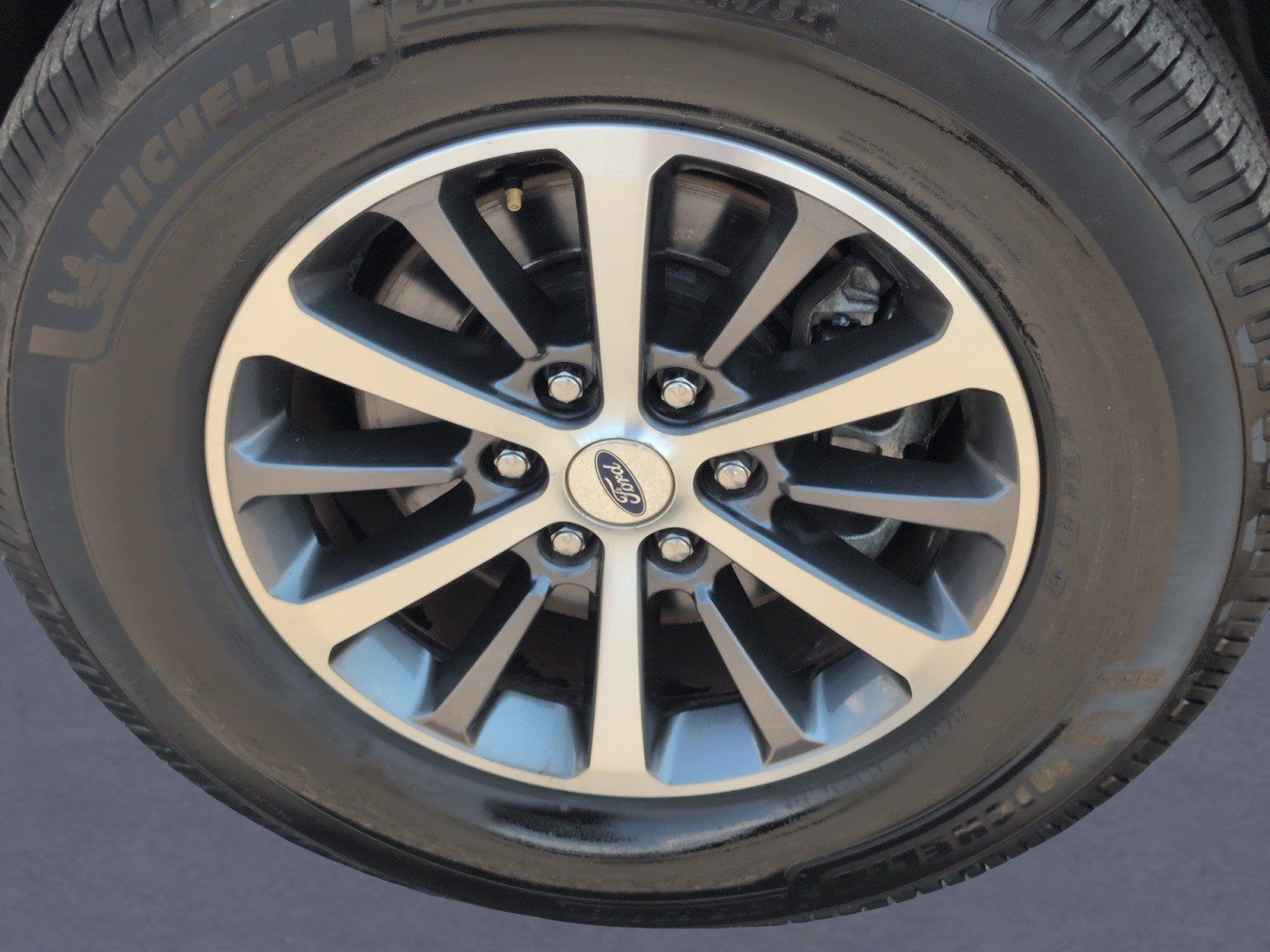 Used 2020 Ford Expedition XLT RWD image 38