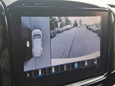 Used 2020 Chevrolet Traverse Premier w/ Redline Edition AWD/4WD image 21