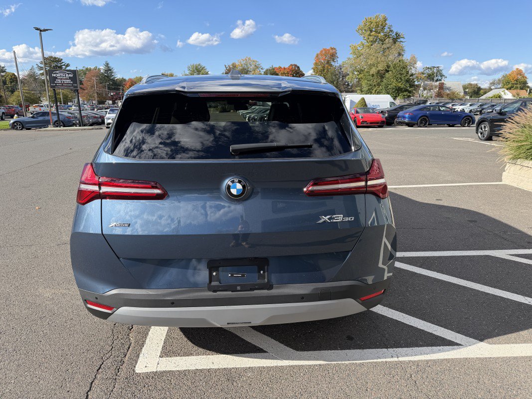 Used 2026 BMW X3 xDrive30i w/ Premium Package AWD/4WD image 9