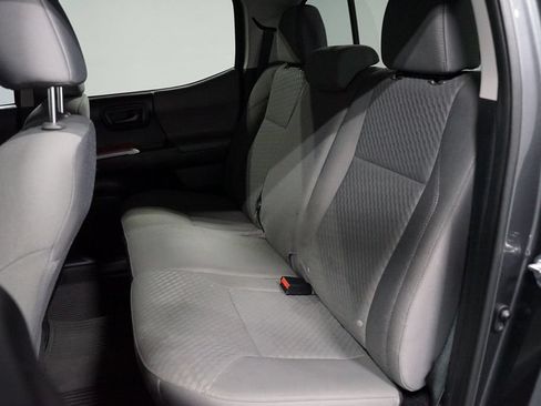 Certified 2021 Toyota Tacoma SR5 RWD image 26