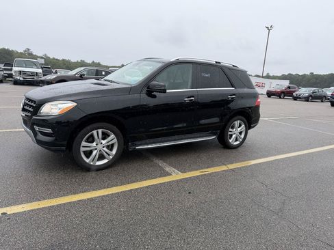Used 2013 Mercedes-Benz ML 350 2WD w/ Premium 1 Pkg image 2