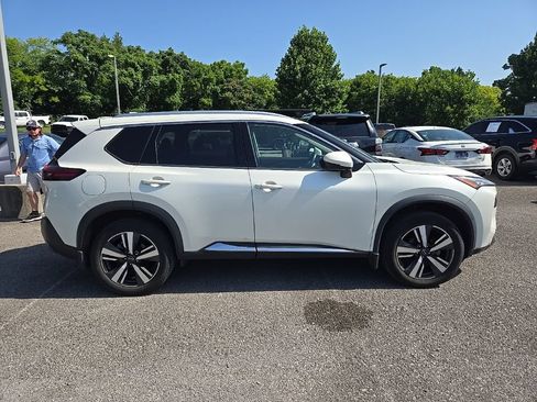 Used 2023 Nissan Rogue SL AWD/4WD image 8