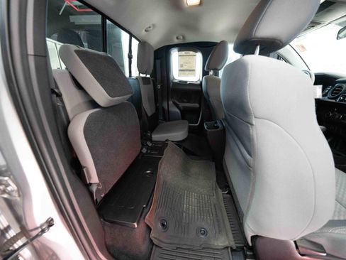 Used 2021 Toyota Tacoma SR w/ SR Convenience Package image 24