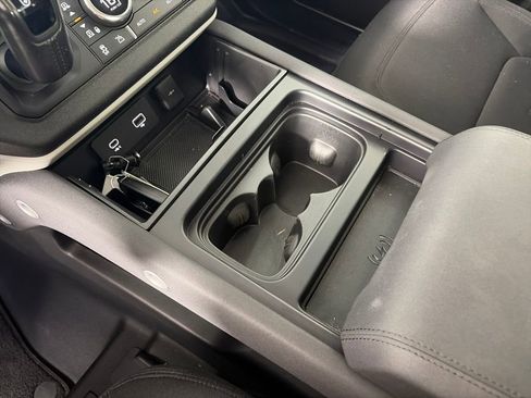 Used 2022 Land Rover Defender 110 image 23