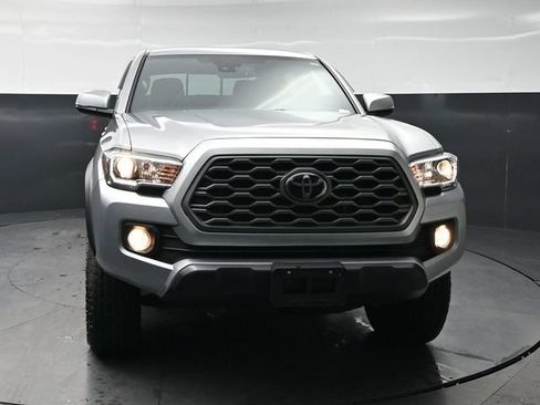 Used 2023 Toyota Tacoma TRD Off-Road AWD/4WD image 2