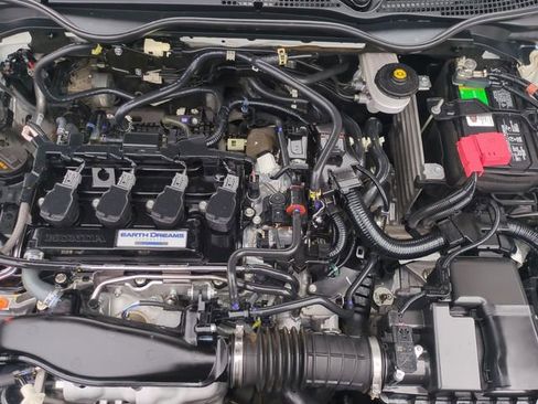 Used 2018 Honda Civic Sport Touring image 11