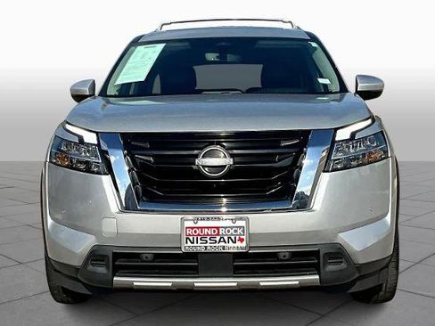 Certified 2023 Nissan Pathfinder SL w/ SL Premium Package image 3