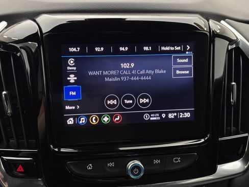 Used 2023 Chevrolet Traverse LT FWD image 23