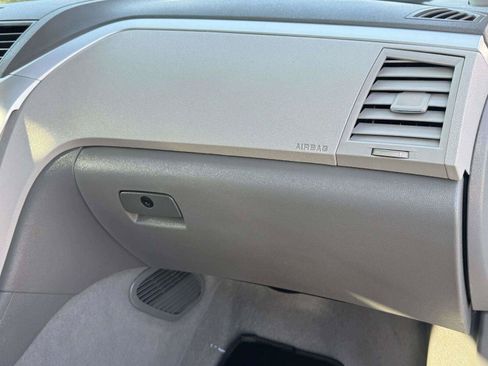 Used 2012 Chevrolet Traverse LS FWD image 52