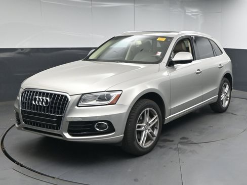Used 2016 Audi Q5 2.0T Premium Plus w/ Technology Package AWD/4WD image 1