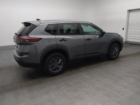 Used 2024 Nissan Rogue S image 10