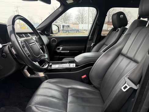 Used 2016 Land Rover Range Rover HSE image 9