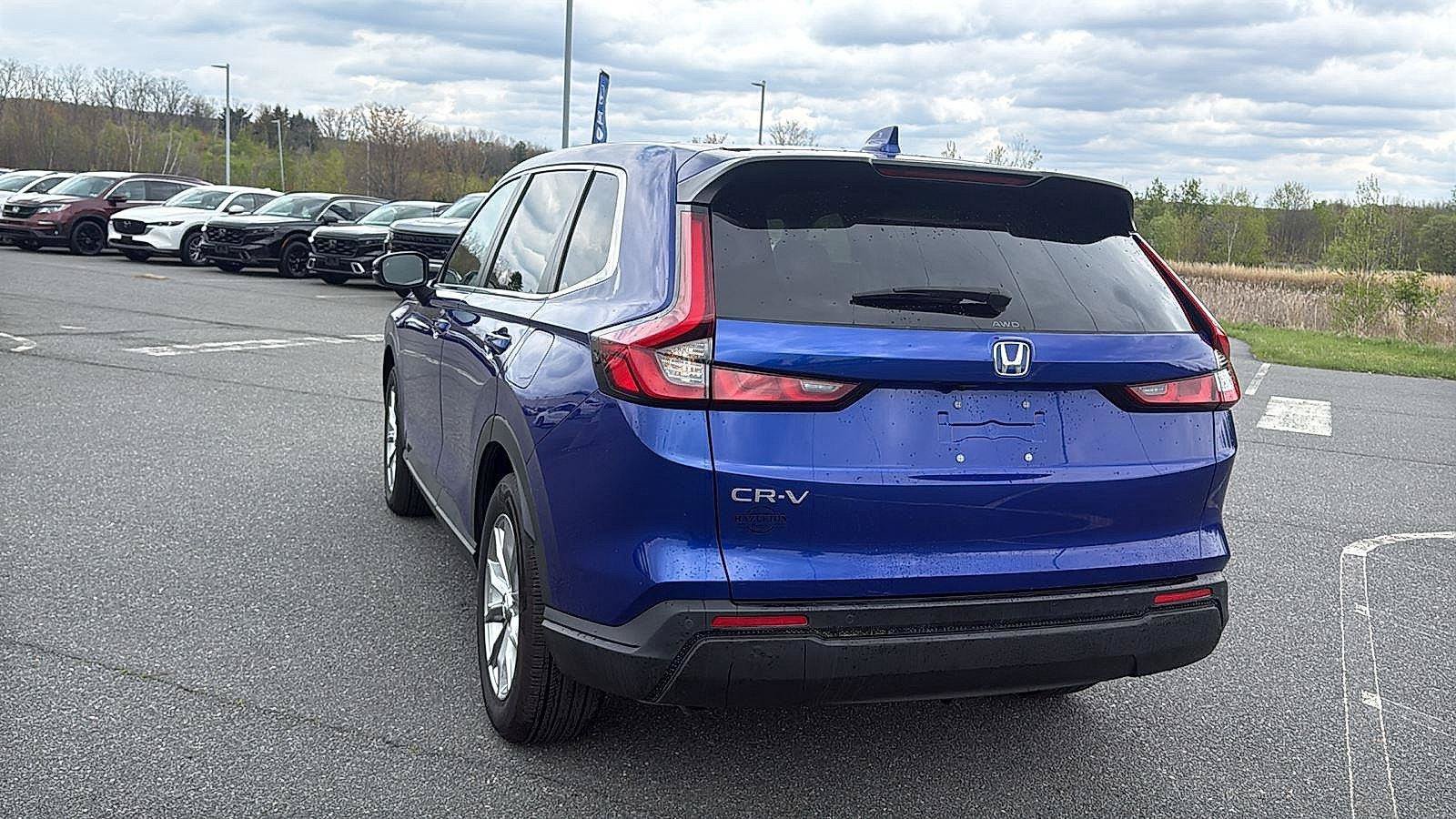 Used 2023 Honda CR-V EX-L image 8